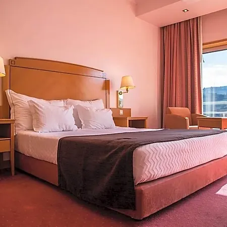 Otel Crisol Regua Douro 4*