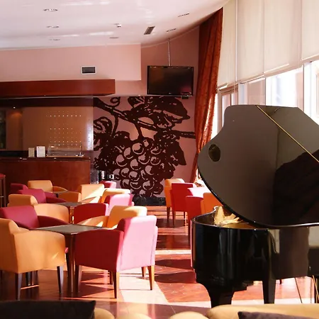 Hotel Regua Douro 4*